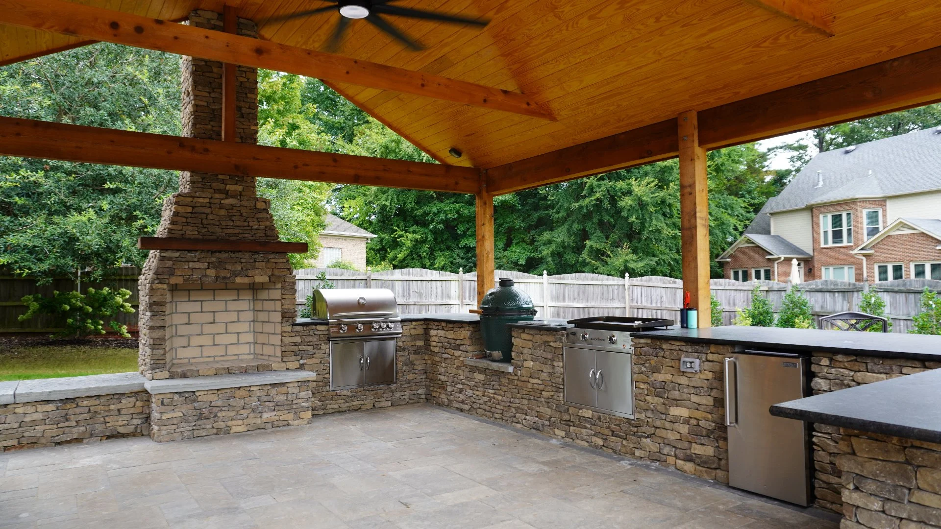 Where Should You Put Your Outdoor Kitchen?